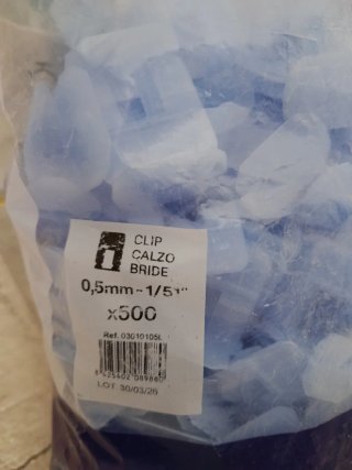 500  + 75 Grapas de Nivelación 0,5mm