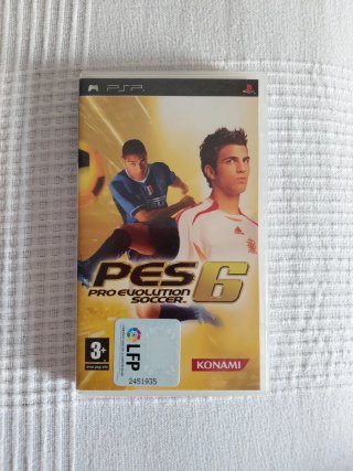 Pro Evolution Soccer 6 (PES 6) - PSP