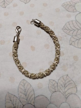 Bracciale in acciaio intrecciato