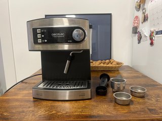 Cafetera Cecotec Cumbia Power Espresso 20