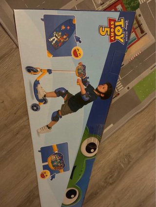 Patinete Toy Story 5
