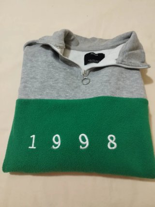 Sudadera Bershka Gris y Verde Talla M