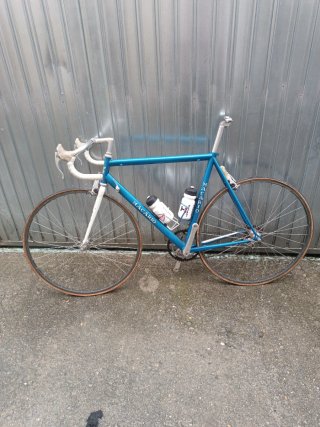 Bicicleta de carretera Macario