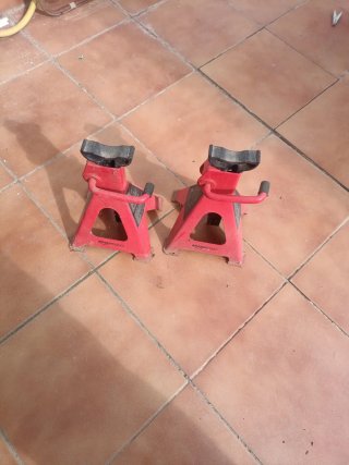 Set de 2 Caballetes AmazonBasics