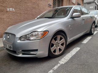 Jaguar XF 2010