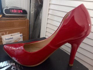 Zapatos de tacón rojos