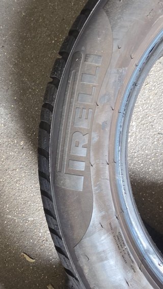 Pneumatici invernali Pirelli