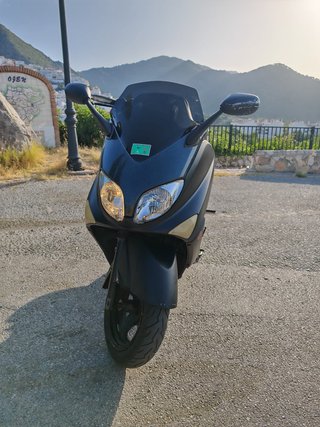 Yamaha T-Max 500