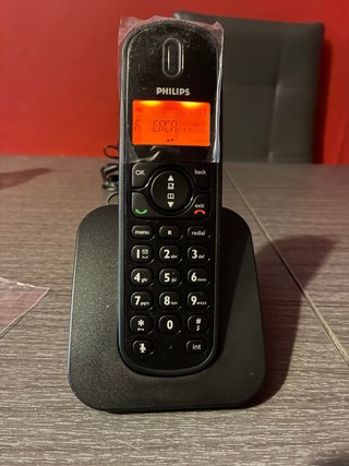 Teléfono inalámbrico Philips negro