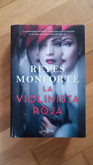 La violinista roja