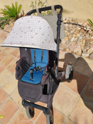 Carrito de bebé Muum Jane + capazo + portabebé