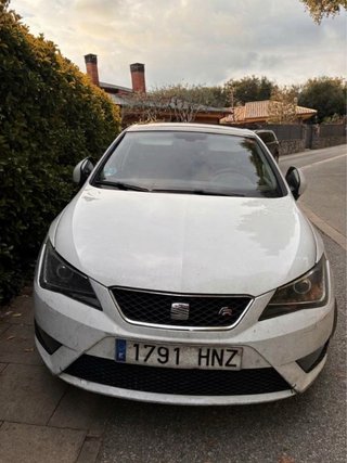 SEAT Ibiza automatico 150 FR 2013 254.000Km