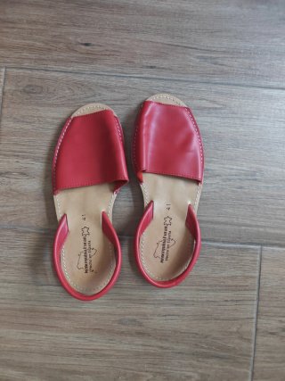 Menorquinas Rojas Talla 41