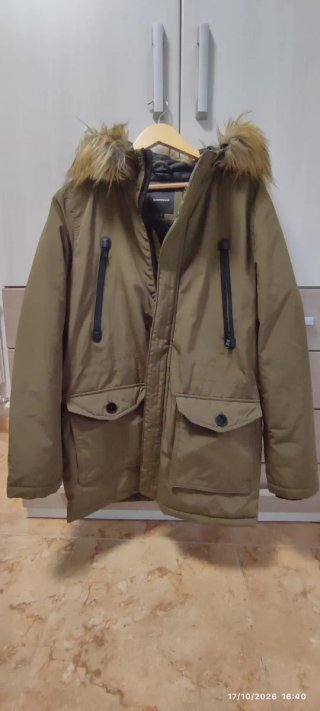 Parka de chico color verde oliva