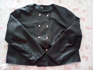 Cazadora Polipiel Negra Zara