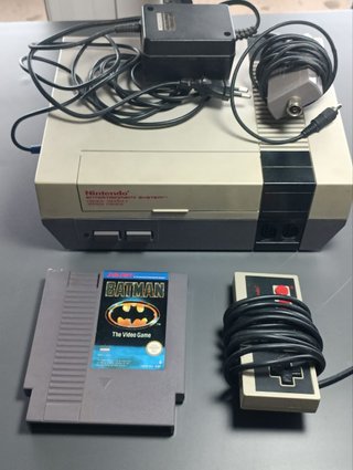 Nintendo NES + Mando + Batman