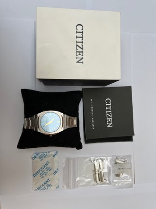 Reloj Citizen Plateado