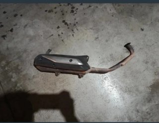 Escape para Peugeot Tweet 125cc