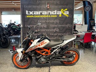 KTM Duke 390 (2019)