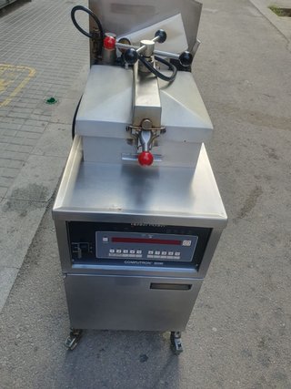 Freidora Industrial Henny Penny Computron 8000