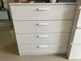 Cajonera Blanca de 4 Cajones