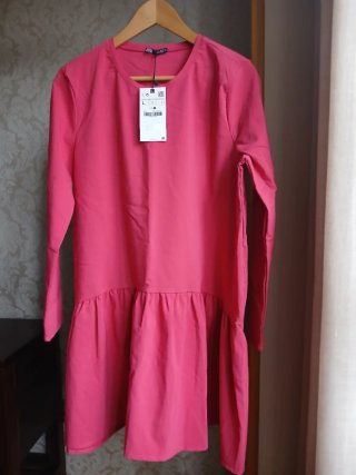 Vestido corto Zara rosa talla L