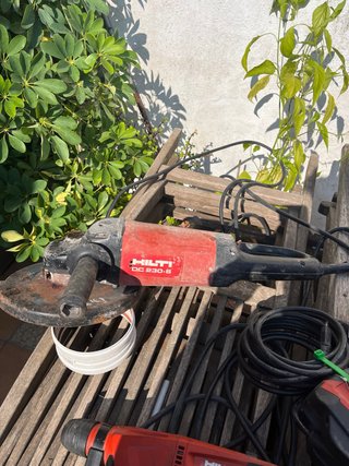 Radial Hilti DC 230-S