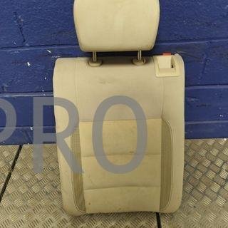 ASIENTO TRASERO VOLKSWAGEN GOLF USADO