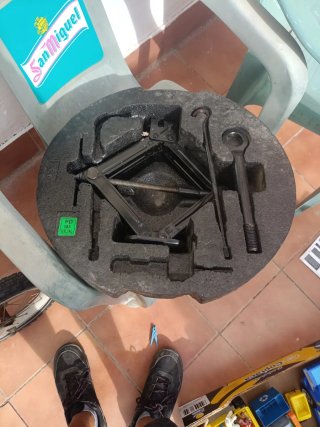 Kit de herramientas para coche con gato