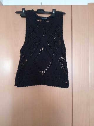 Camiseta de crochet negra Stradivarius