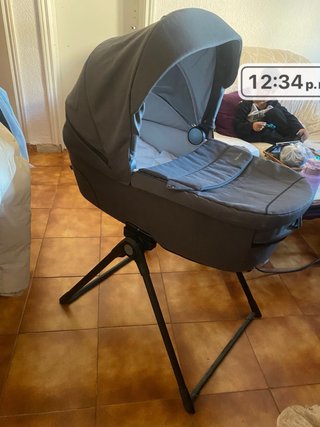 Moisés para Bebé con Patas