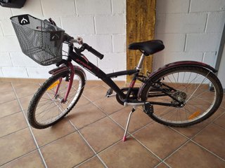 Bicicleta Btwin Negra y Rosa