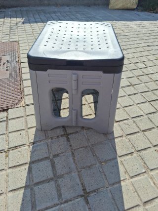 Taburete Plegable de Plástico