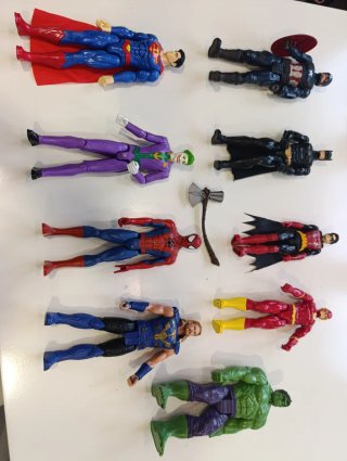 Colección de 9 Figuras de Acción Superhéroes