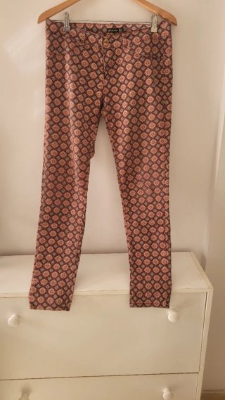 Pantalón Estampado Stradivarius