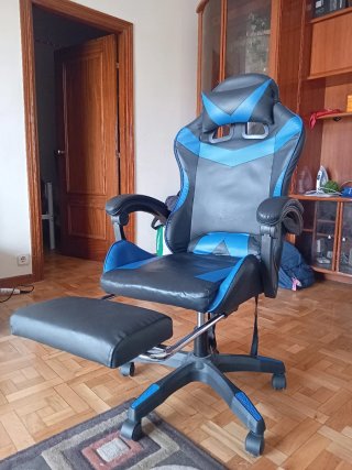 Silla Gaming con Reposapiés