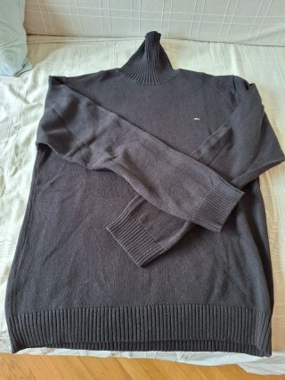 Jersey de cuello alto Tommy Hilfiger negro