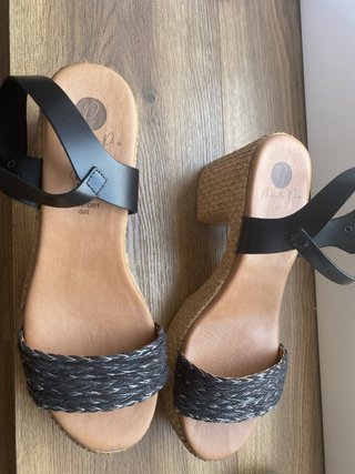 Sandalias de cuña Piccola Piu