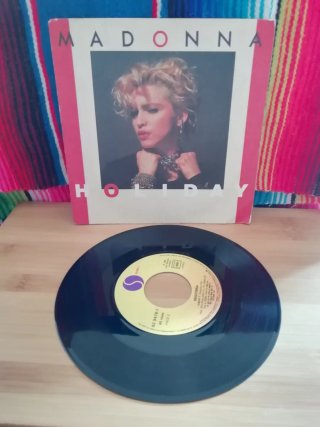 Madonna - Holiday