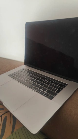 MacBook Pro 15 2019 para piezas