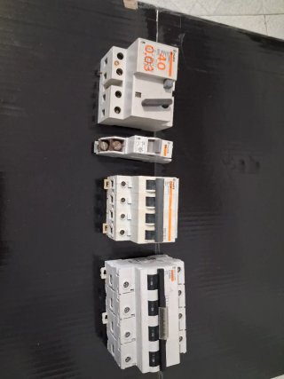 Pack de 4 Interruptores Magnetotérmicos