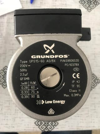 Bomba de agua Grundfos UPS15-60 A0/BX