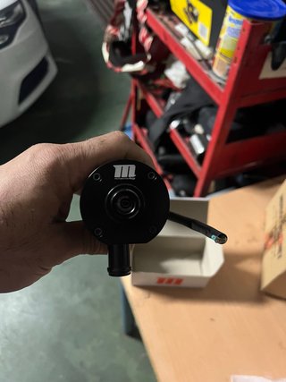 Bomba de refrigerante eléctrica