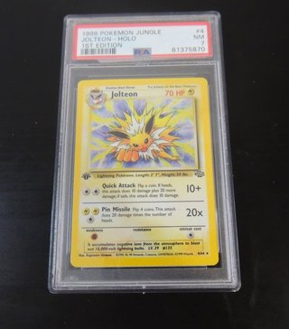 Carta Pokémon Jolteon Jungle 1ª Edición PSA 7