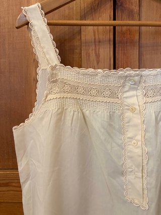Camisón Vintage con Encaje