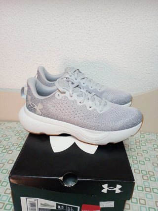 Zapatillas Under Armour HOVR Grises Talla 40