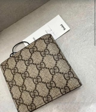 Cartera Gucci GG Supreme