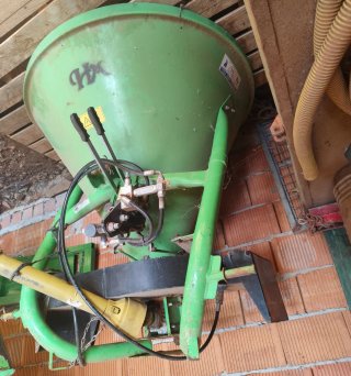 Abonadora para tractor
