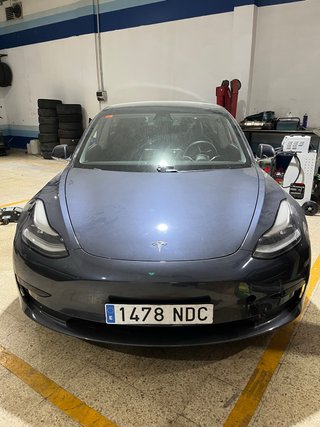 Tesla Model 3 2019