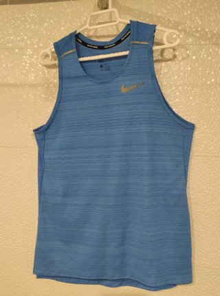 Camiseta Nike Running Dri-Fit Miler